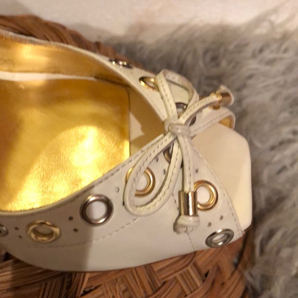 AMAZING heels! - Picture 4 of 5